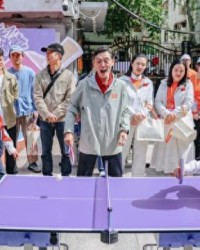 斗球体育官方网站-“沪超”校园赛太燃了：徐寅生陆元盛手把手教小球员，“小版樊振东”有点猛|乒乓|程之|乒乓球|巨鹿|比赛_新浪体育_新浪新闻